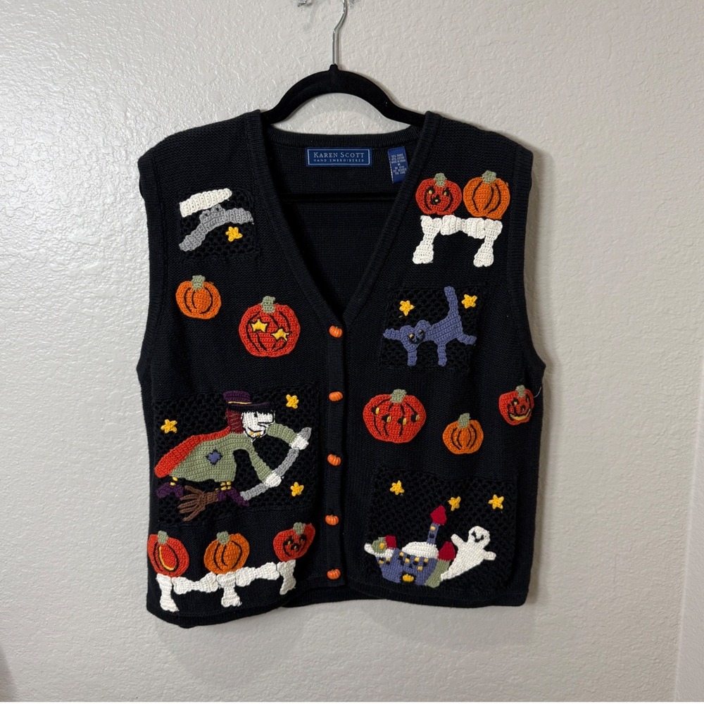 Vintage Karen Scott Halloween Sweater Vest Black Embroidered Witchy Pumpkins M